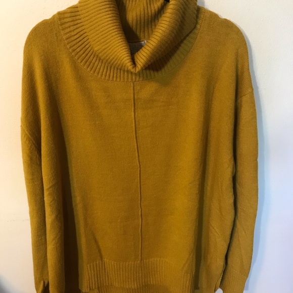 SOLD - Funnel Neck Sweater - Picture 6 of 7